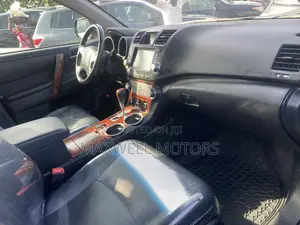Toyota Highlander 2013 Black