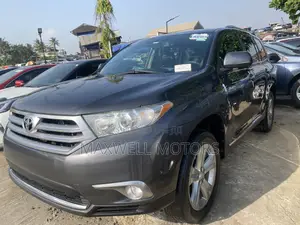 Toyota Highlander 2013 Gray