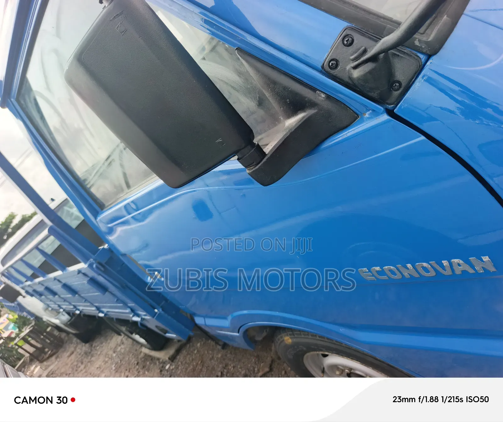 Ford Husky 2000 Blue