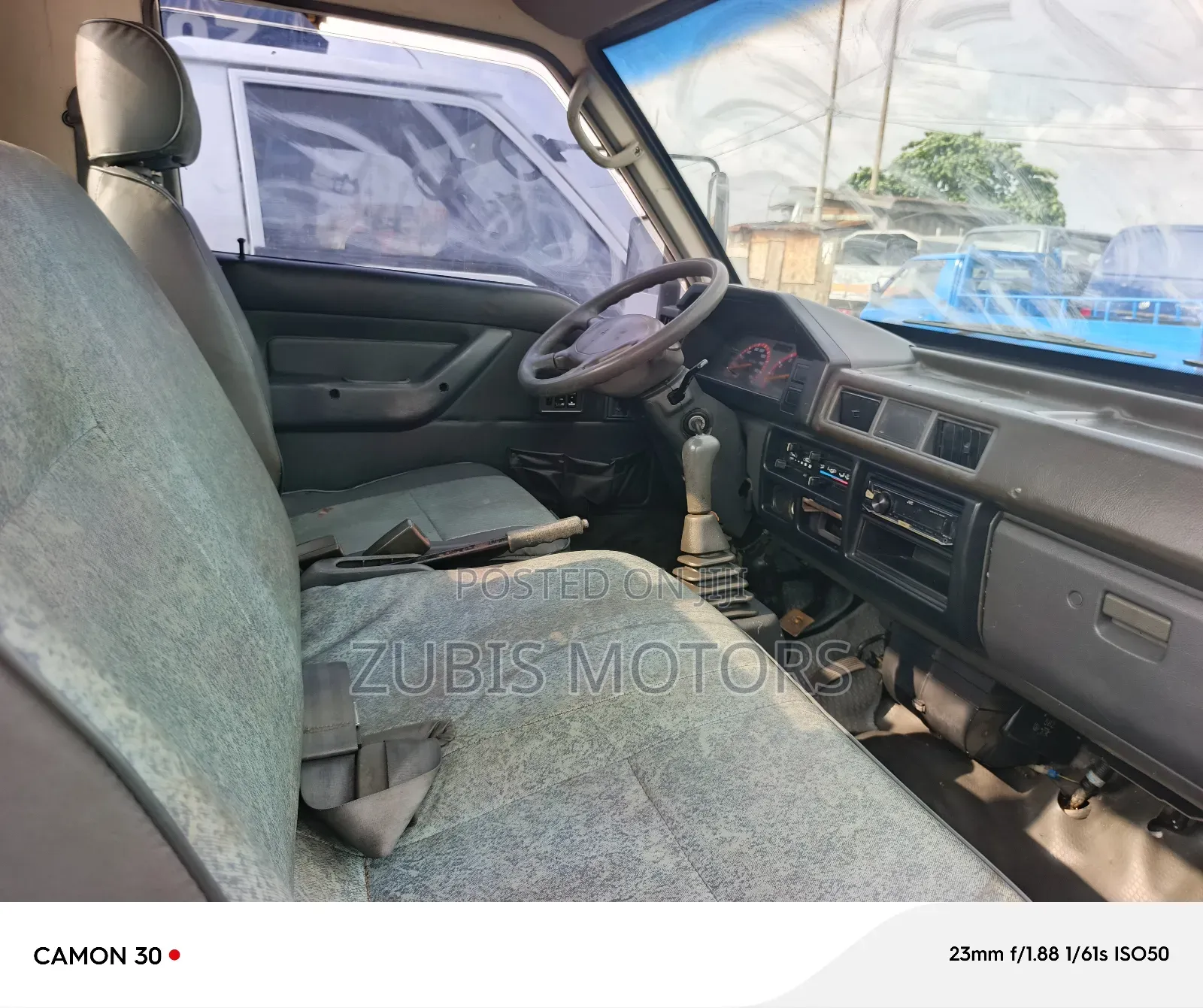 Mitsubishi Delica 2005 White