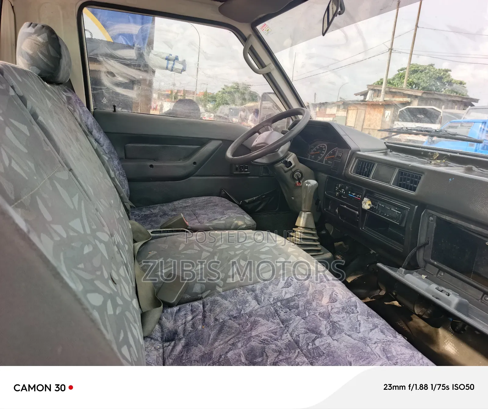 Mitsubishi Delica 2005 White