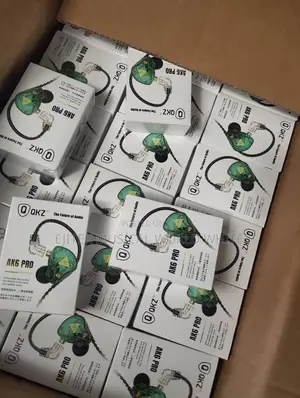 Photo - Kz,Qkz Tarkstar in Ear Monitor.