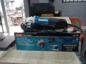 Makita Angle Grinder 5"(Ga 5050r)