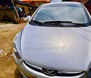 Photo - Hyundai Elantra 2012 Silver