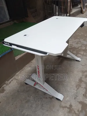 New Adjustable Height Table, 1.4 Meter White Color