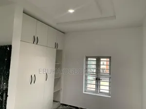 2bdrm Block of Flats in Royal Estate, Rumuahalu for rent