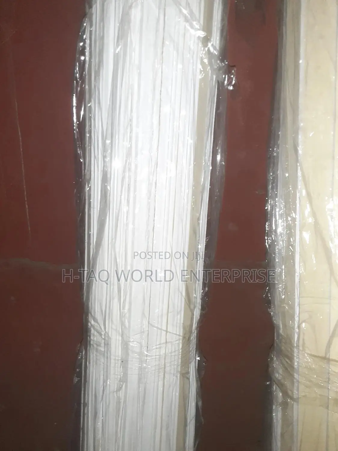Cornice/Wall Divider