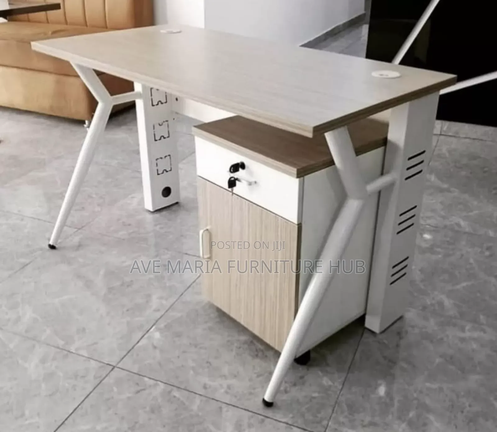 Portable Office Table With Movable Side Cabinet.