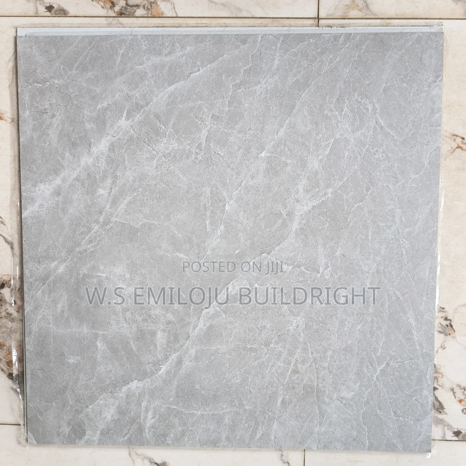 60/60 Size Vinyl Rubber Tiles