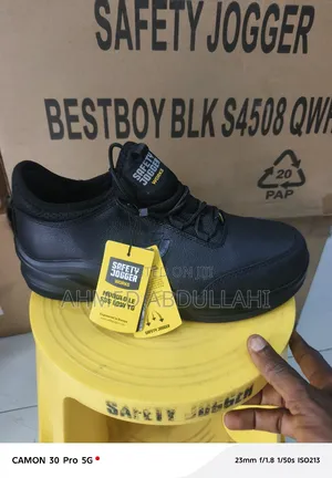Modulo Le S3s Low Safety Jogger Shoe