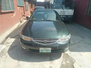 Photo - Toyota Solara 2001 Green