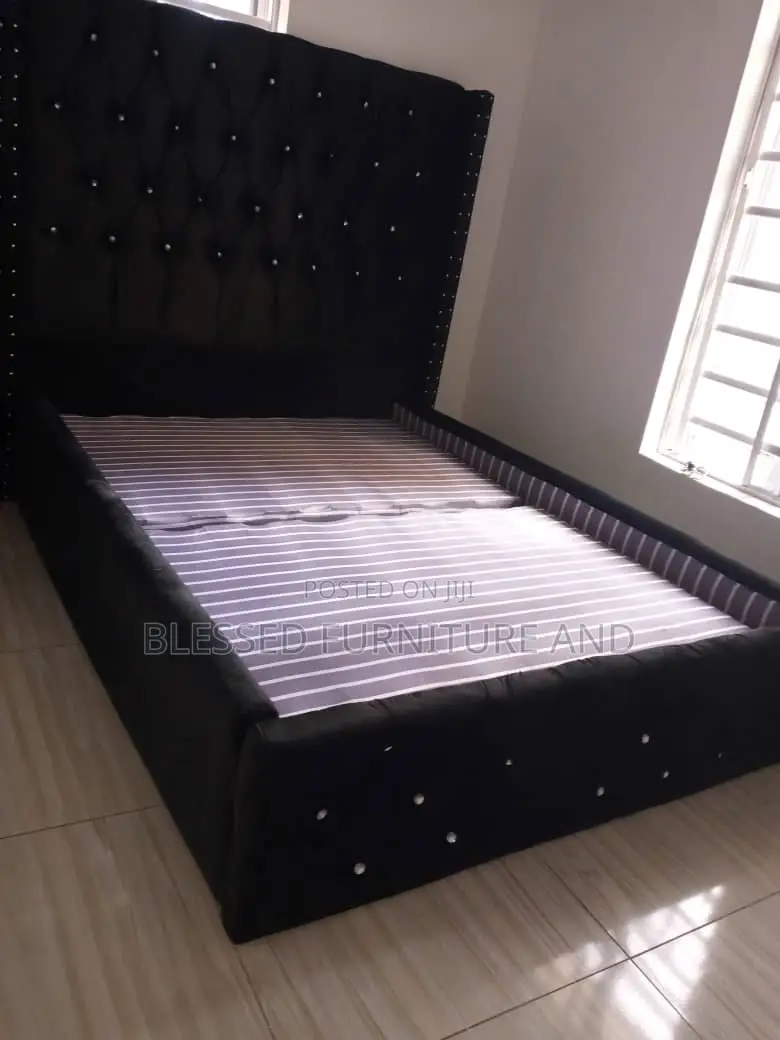 Upholstery Bedframe 4and Half by 6