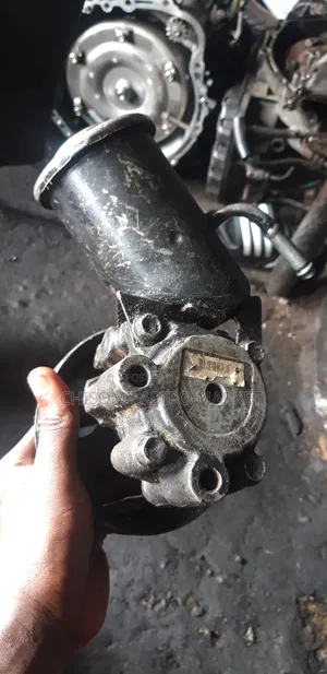 Power Steering Pump for Toyota 4 Runner 1998,2000,2001,2002
