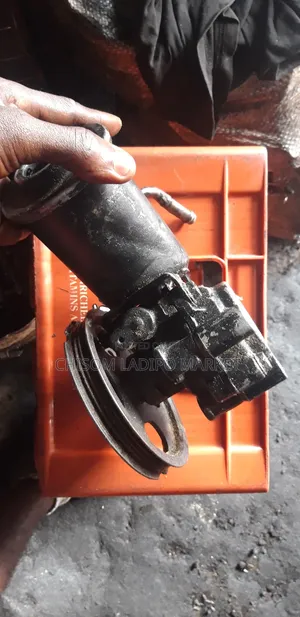 Power Steering Pump for Toyota Toyota Toyot Tacoma 1998,02