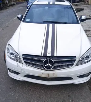 Photo - Mercedes-Benz C300 2008 White