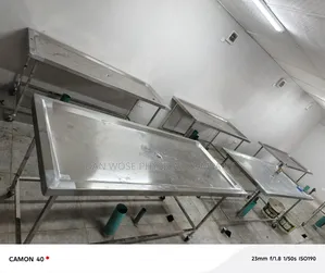 Cadaver Dissecting Table