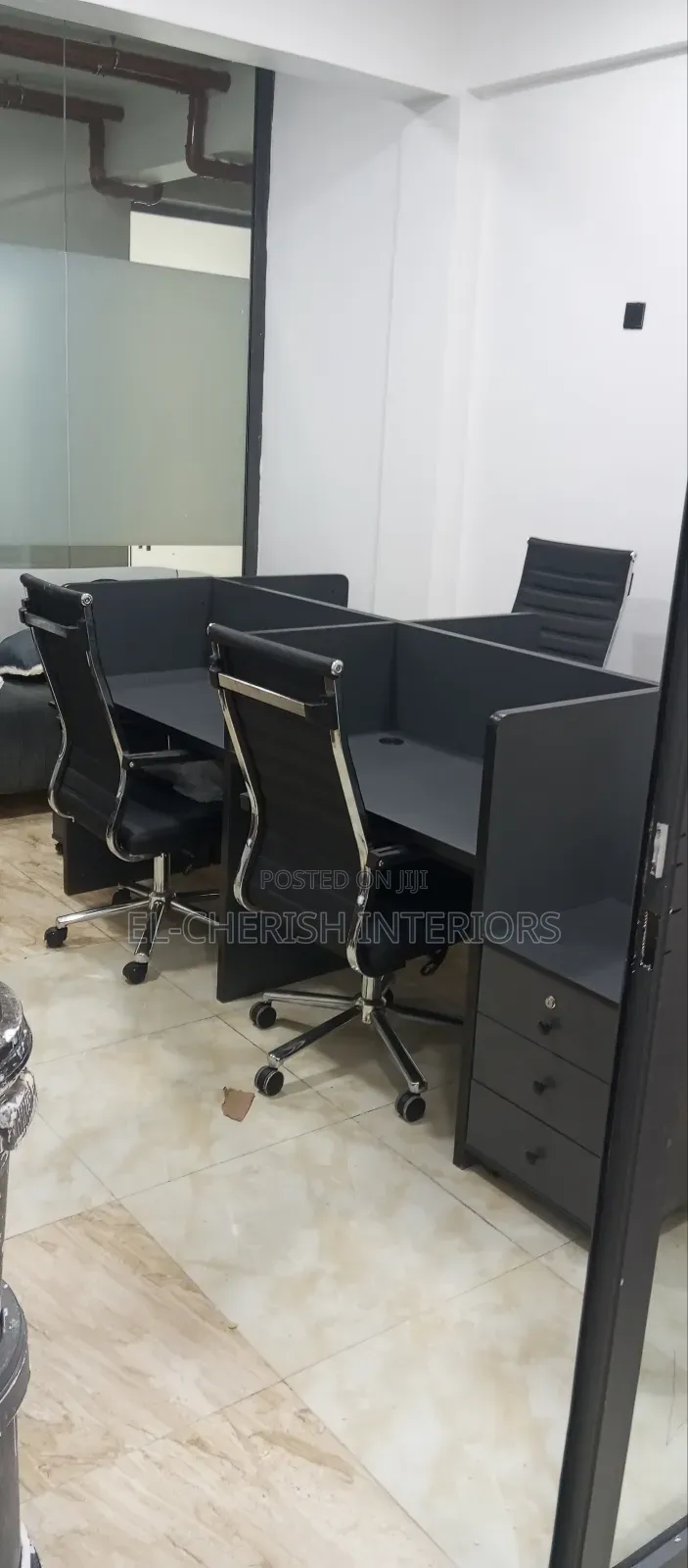 Executive Workstation Station by 2 Users