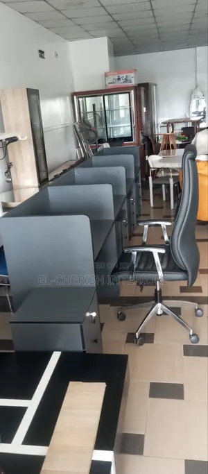 Executive Workstation Station by 2 Users