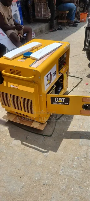 Cat 12kva Diesel Soundproof Generator