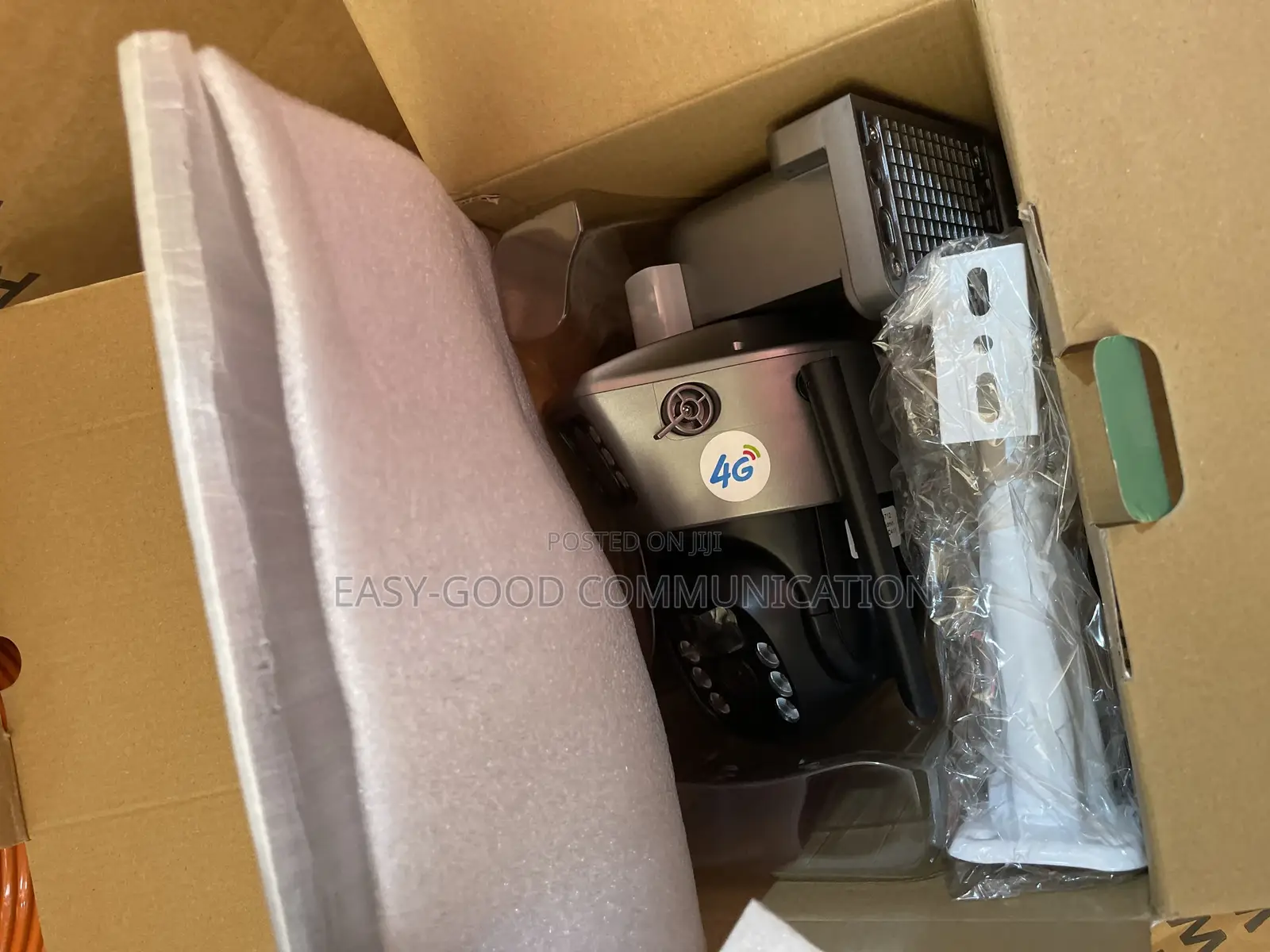 Solar Two Screen Camera Outdoor 5mp