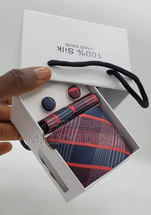 3-in-1 Luxury Men's Corporate Tie Set
