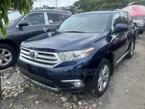 Toyota Highlander Limited 2012 Blue