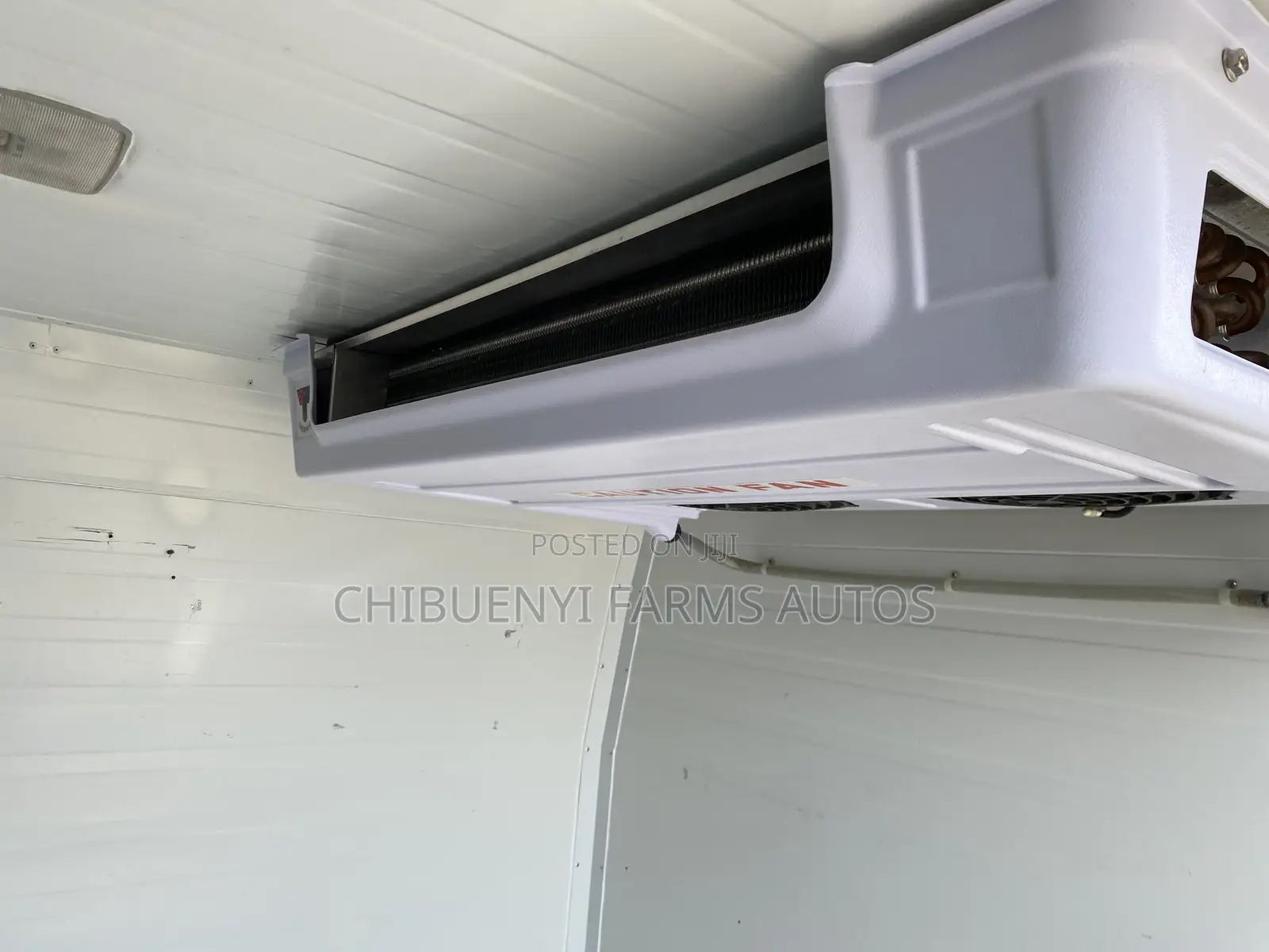 Toyota HiAce 2023 White