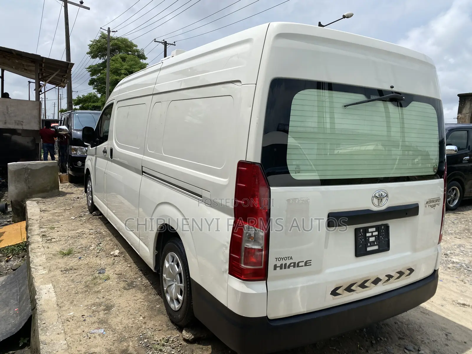 Toyota HiAce 2023 White