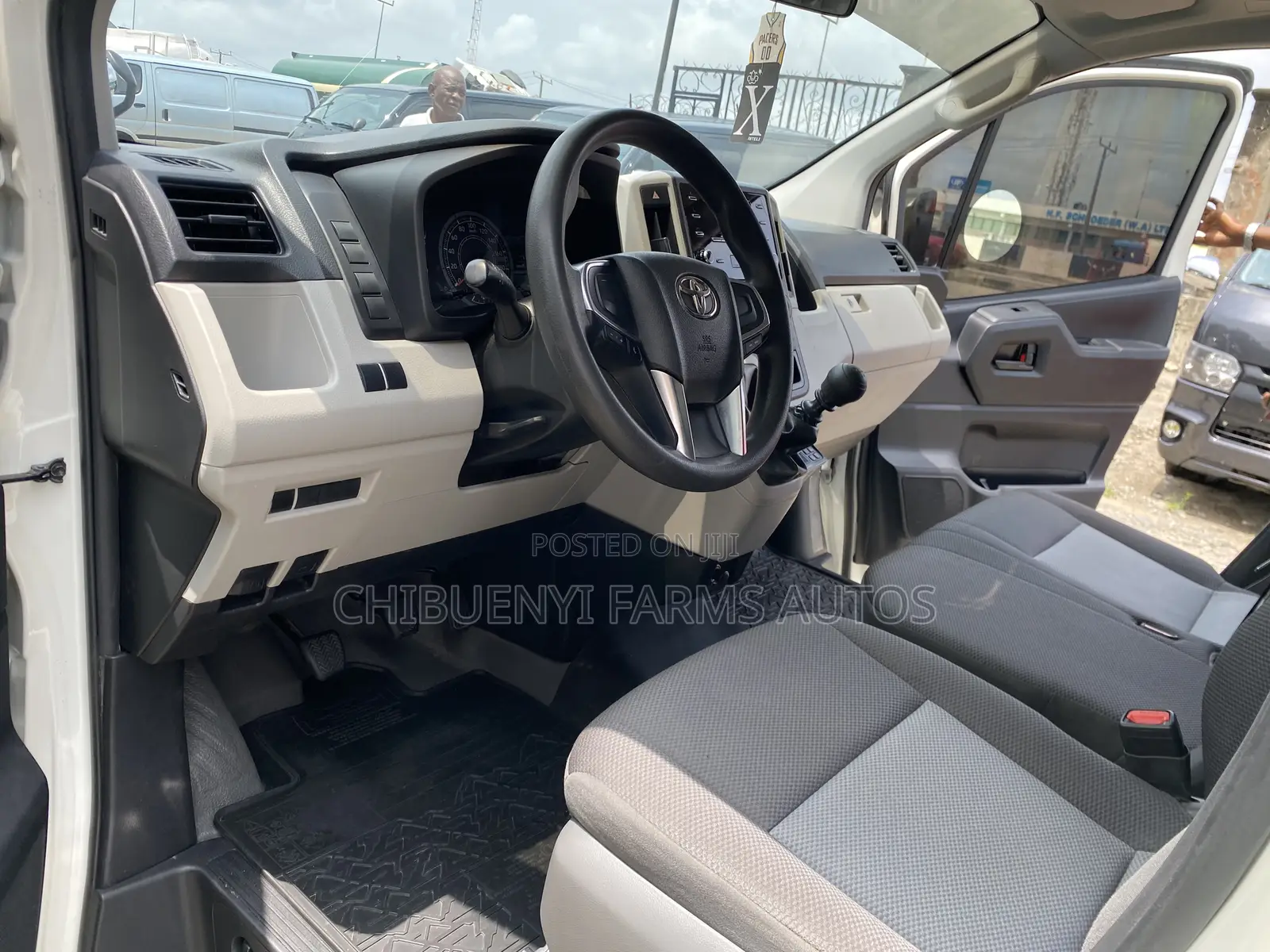 Toyota HiAce 2023 White