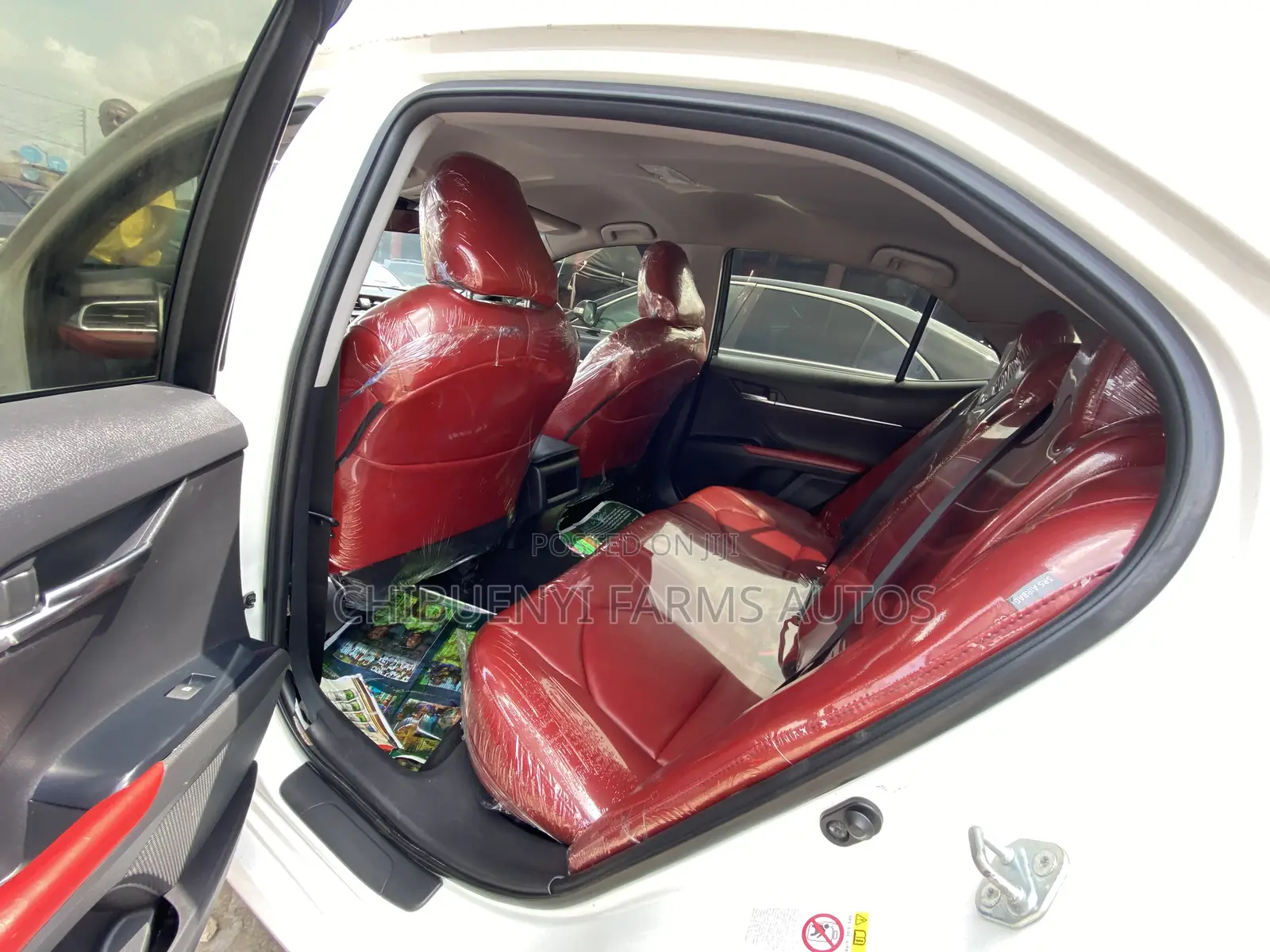 Toyota Camry 2019 White