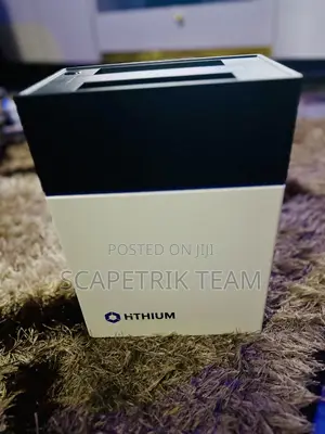 Photo - Lithium Solar Generator