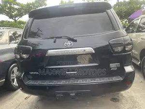 Toyota Highlander Limited Platinum 4x4 V6 (3.5L 6cyl 8A) 2018 Black