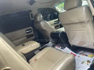 Toyota Highlander Limited Platinum 4x4 V6 (3.5L 6cyl 8A) 2018 Black