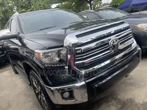 Toyota Highlander Limited Platinum 4x4 V6 (3.5L 6cyl 8A) 2018 Black