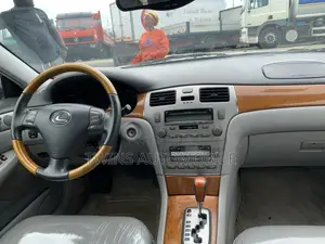 Lexus ES 330 2006 Green