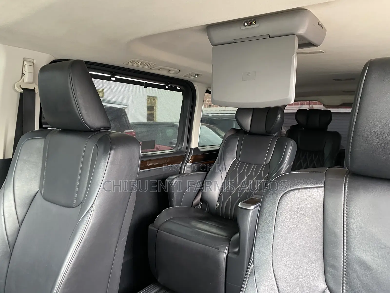 Toyota Granvia 2021 Black