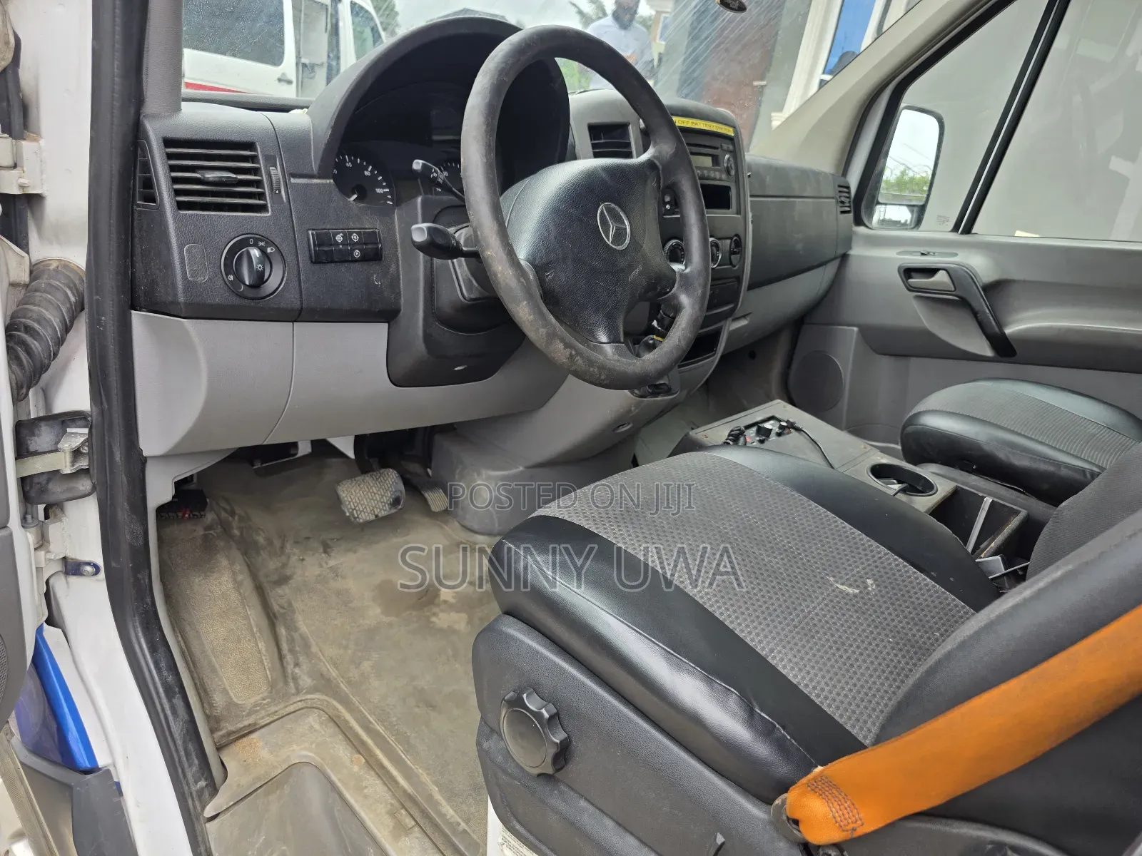 Mercedes-Benz Sprinter 2010 White