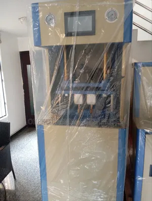 Pet Bottle Blower Machine