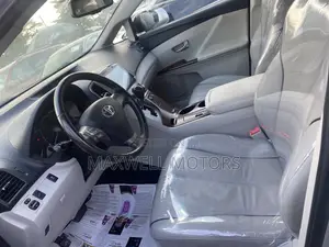 Toyota Venza V6 AWD 2012 Silver