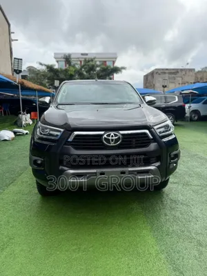 Toyota Hilux 2022 Black