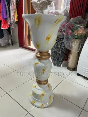 Marble Large Flower Vases With Luxury Touch