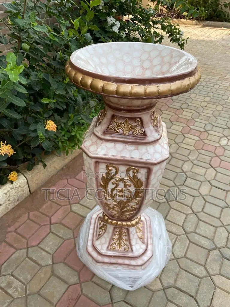 Marble Large Flower Vases With Luxury Touch