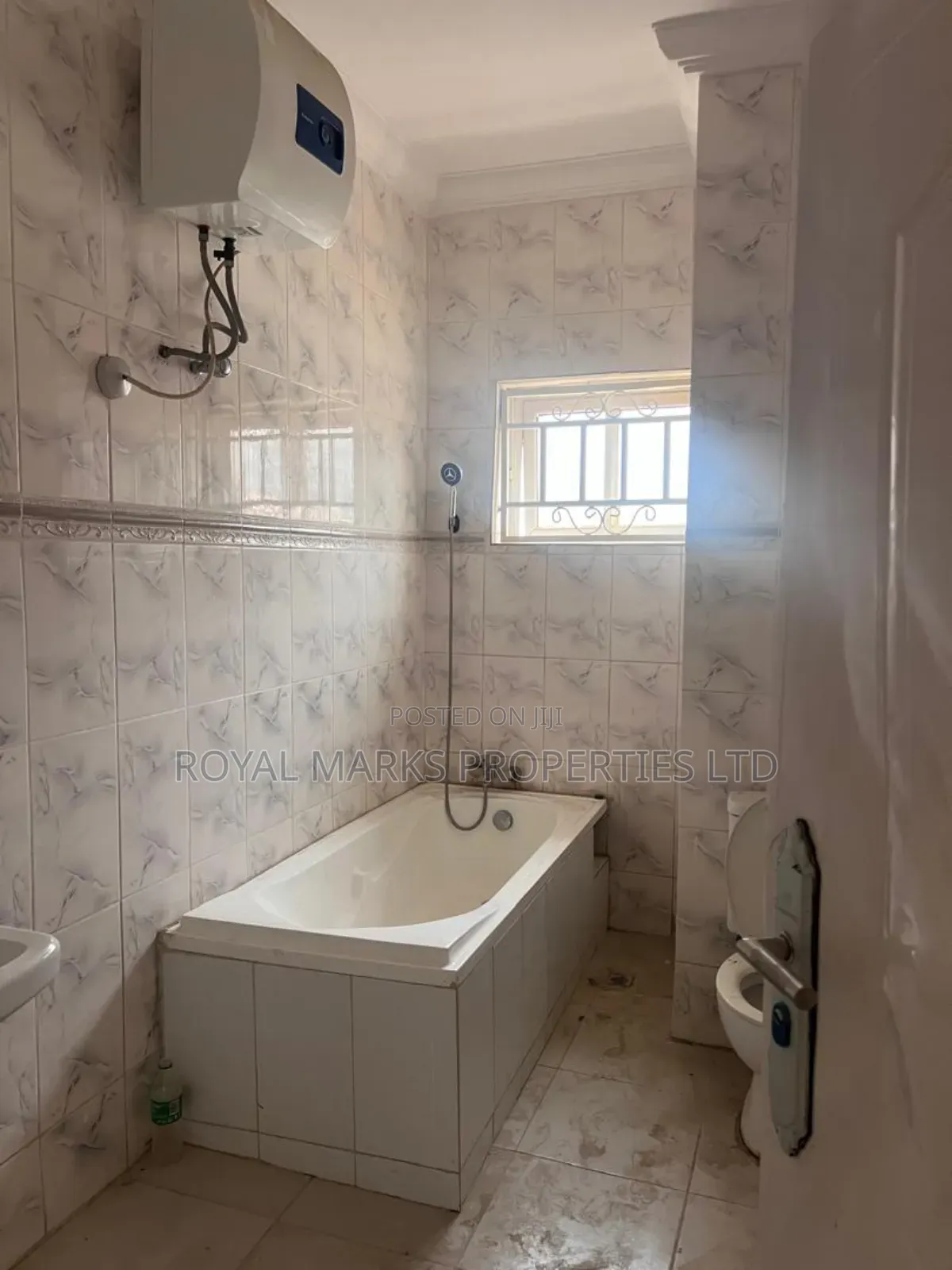 3bdrm Block of Flats in Mabushi for rent