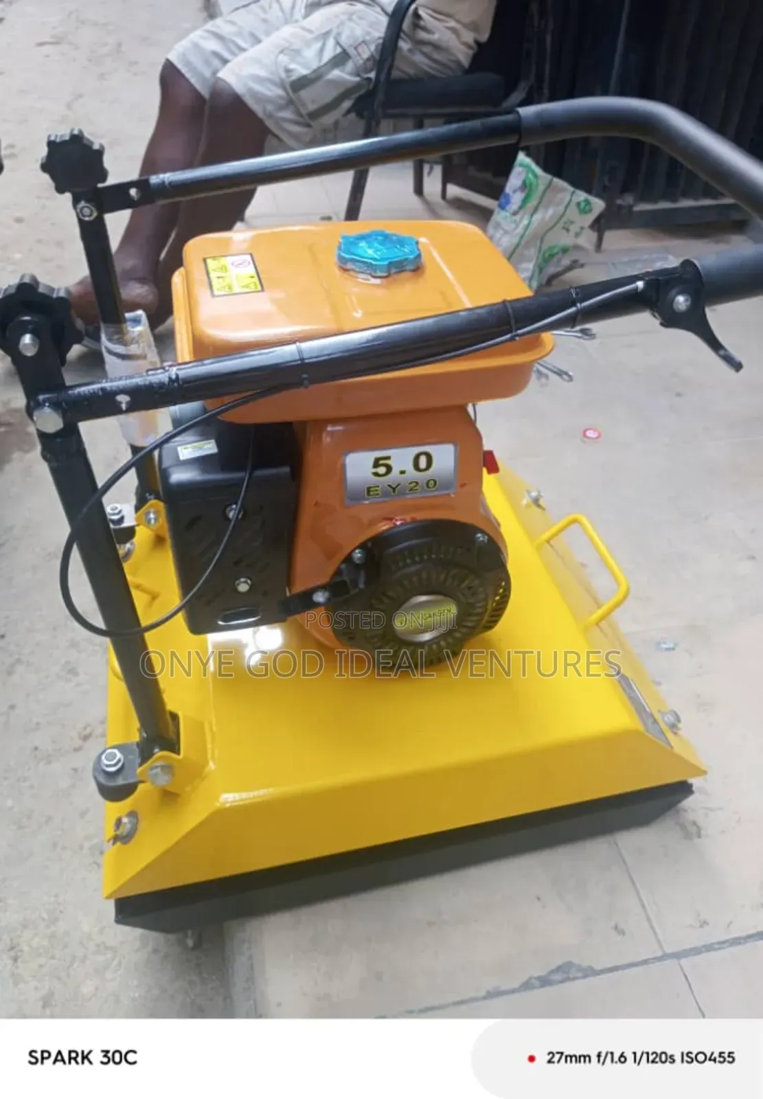 C-120 Plate Compactor Machine