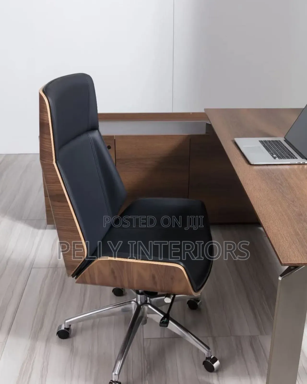 Executive Office Chair