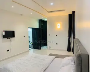 Photo - Strobbs Residence