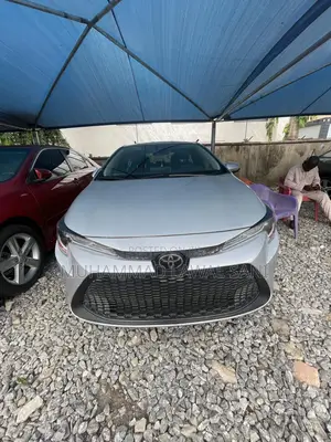 Toyota Corolla 2020 Silver