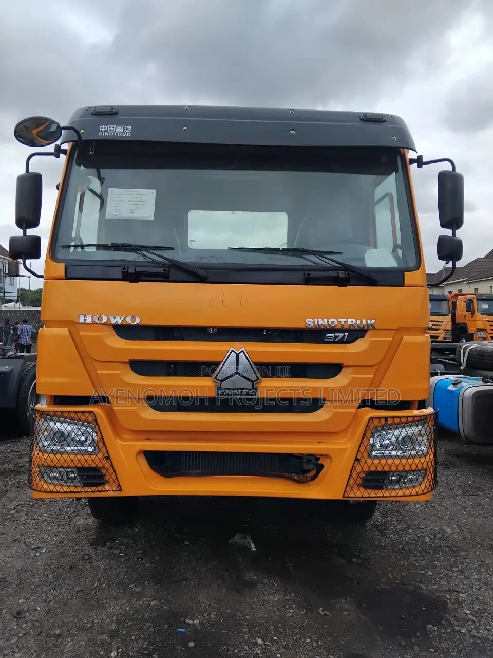 Tractor Head