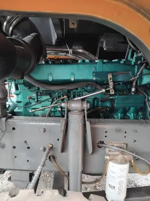 Tractor Head