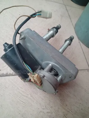 Engine Wiper